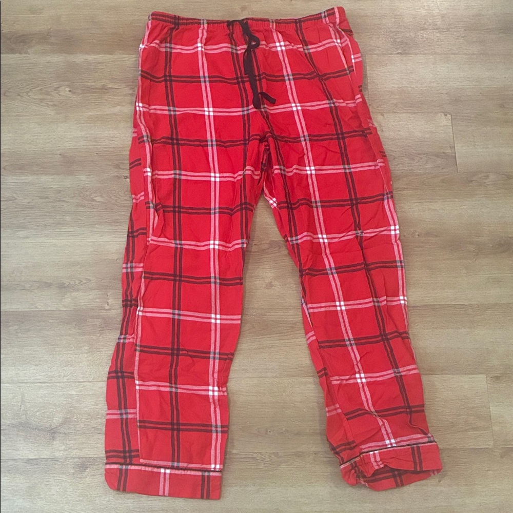 Wondershop Red Christmas Plaid 100% flannel Sleepwear Pajama set NWOT